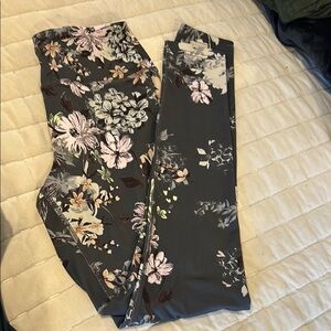Tek Gear Floral Leggings - Black and Pink
